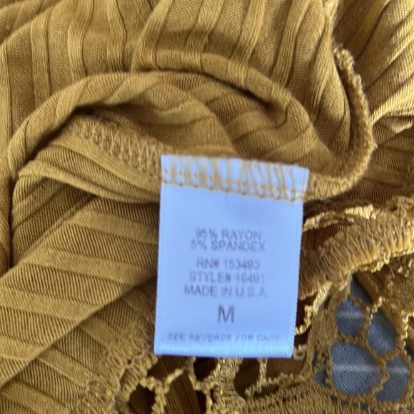 Abbepine Lace Top -Medium Marigold - Picture 7 of 8